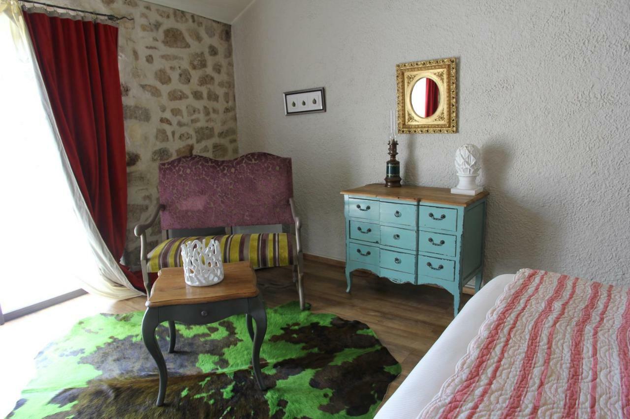 Montjoyer Le Pre De L'Aube B&B 외부 사진